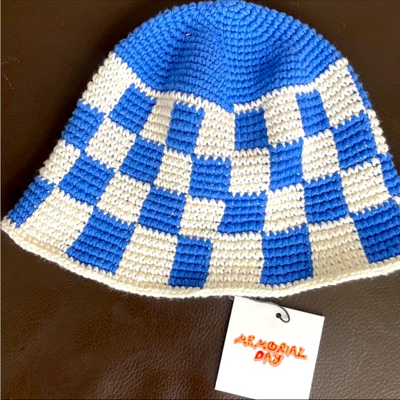 Memorial Day Checkered Crochet Bucket Hat - BNWT - Picture 4 of 7